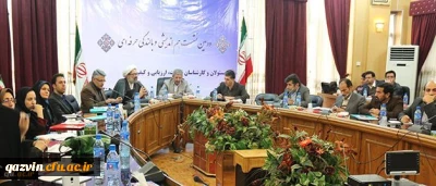 دکتر صادق زاده معاون فرهنگی، اجتماعی دانشگاه :
فضای فرهنگی با مشارکت حوزه نظارت و ارزیابی به شکل کامل محقق میشود