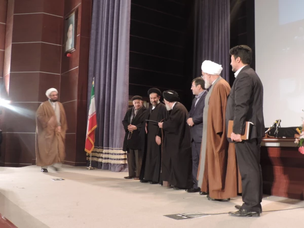 برگزاری همایش بزرگداشت عالم ربانی حاج آقا شیخ  مجتبی قزوینی(گزارش شماره 2) 3