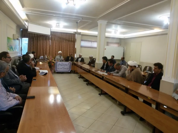 جلسه هم اندیشی اساتید پردیس شهید رجایی قزوین 2