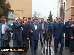 استاندار در نشست با هئیت امنای دانشگاه فرهنگیان بیان داشت: 
رفع مشکلات دانشگاه فرهنگیان در دستور کار است 5