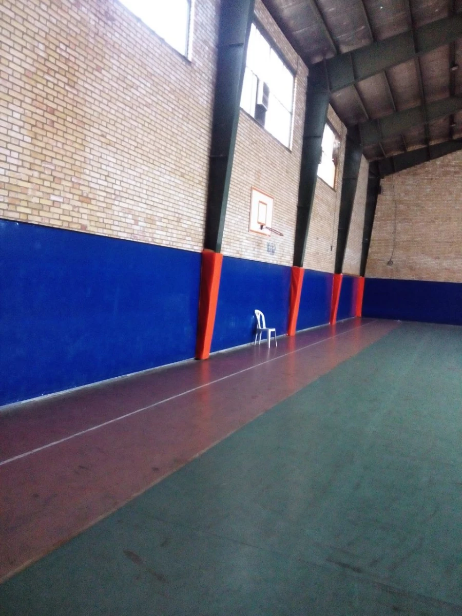 بازسازی و نصب فوم (ضرب گیر) و تجهیز سالن بدنسازی و نصب تجهیزات گرمایشی خوابگاه های دانشجویی 2