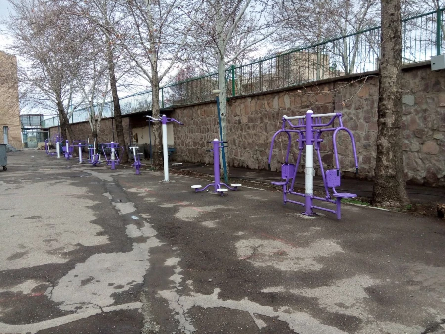 بازسازی و نصب فوم (ضرب گیر) و تجهیز سالن بدنسازی و نصب تجهیزات گرمایشی خوابگاه های دانشجویی 2