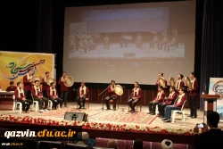 به مناسبت بزرگداشت مقام معلم برگزار گردید:
جشن بزرگداشت مقام معلم 5