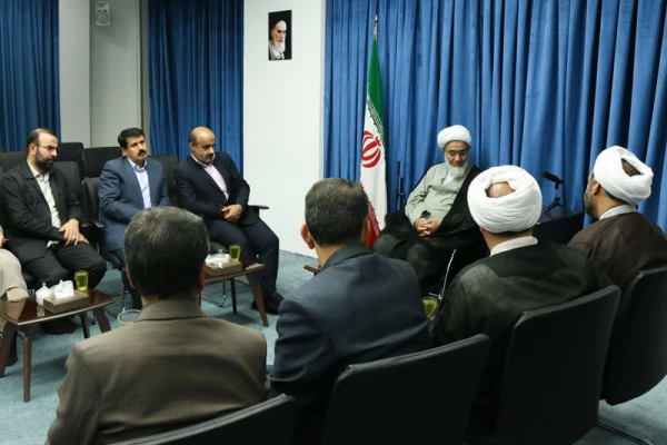 نماینده ولی فقیه در استان قزوین در دیدار حجت الاسلام عابدی معاون فرهنگی سازمان مرکزی دانشگاه فرهنگیان و اعضای هیات امنای دانشگاه فرهنگیان قزوین : 

دانشگاه فرهنگیان یکی از مهمترین کانون های تأثیرگذار در فرهنگ انقلابی ما است 2