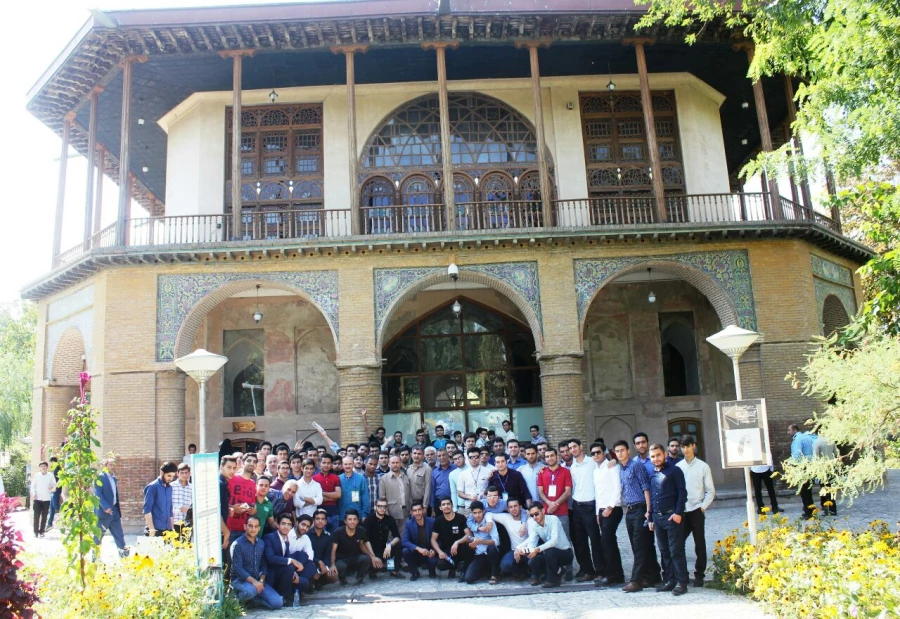 کاخ موزه چهل ستون