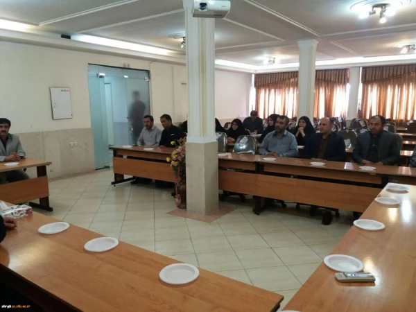 برگزاری مراسم گرامیداشت هفته دفاع مقدس با حضور نماینده مقام معظم رهبری در سپاه صاحب الامراستان  قزوین

تجدید میثاق با آرمان های شهدای هشت سال دفاع مقدس 3