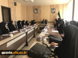 برگزاری جلسه دبیران کانون ها با حضور ریاست امور پردیس های استان جناب آقای دکتر یوسفی 4