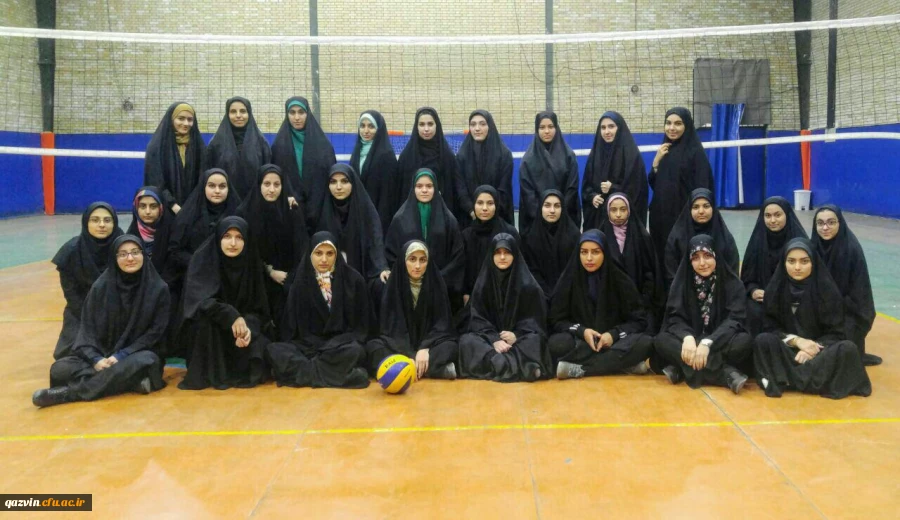 برگزاری مسابقات ورزشی به مناسبت گرامیداشت هفته تربیت بدنی در پردیس بنت الهدی صدر قزوین 2