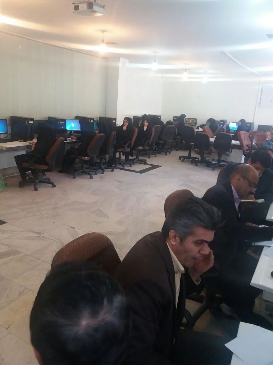 برگزاری دوره بالندگی Prezi 5