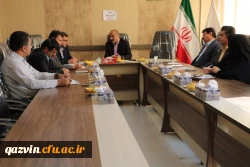 با حضور معاون آموزش ابتدایی اداره کل آموزش و پرورش استان قزوین برگزار شد:

جلسه طرح مدارس وابسته به پردیس های  دانشگاه فرهنگیان استان قزوین 4