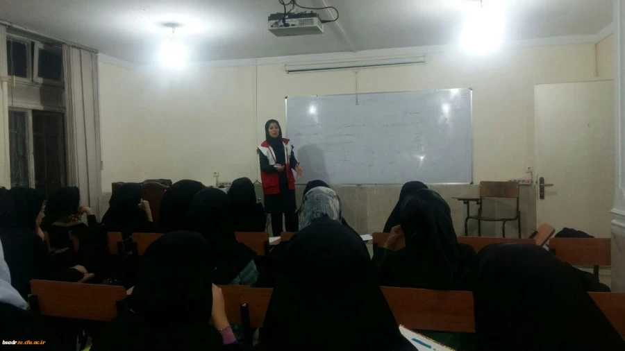 توسط کانون هلال احمر پردیس بنت الهدی صدر قزوین برگزار گردید:

کلاس های امداد و کمک های اولیه ویژه دانشجو معلمان 3