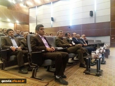 به مناسبت هفته کیفیت آموزش  جلسه  هم اندیشی  مسئولین دانشگاه با مدیران ،معاونین و تعدادی از معلمان راهنمای مدارس کارورزی