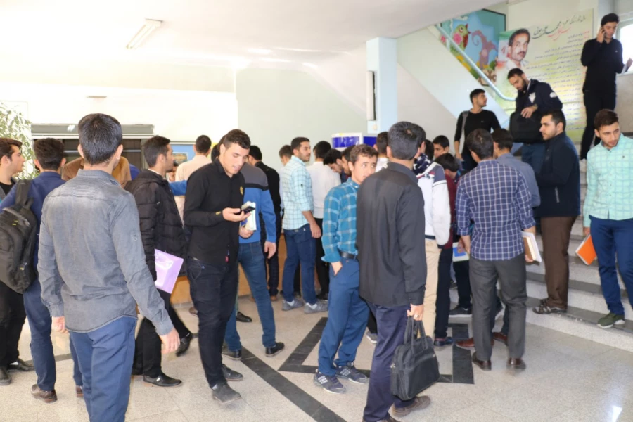 photo5789920514544872448