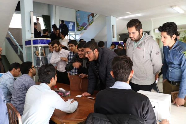 photo5789920514544872441