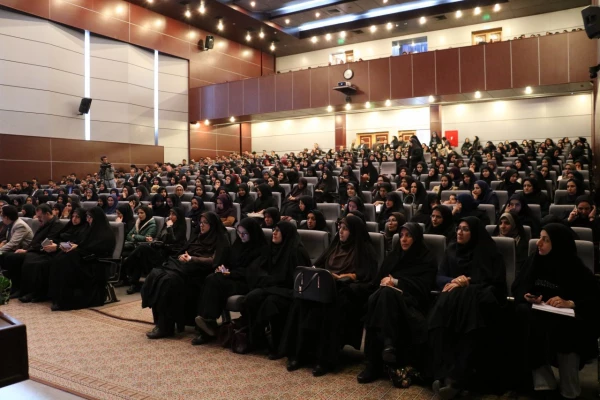 اولین گردهمایی نومعلمان دانشگاه فرهنگیان استان قزوین وروری سالهای 91-92 2