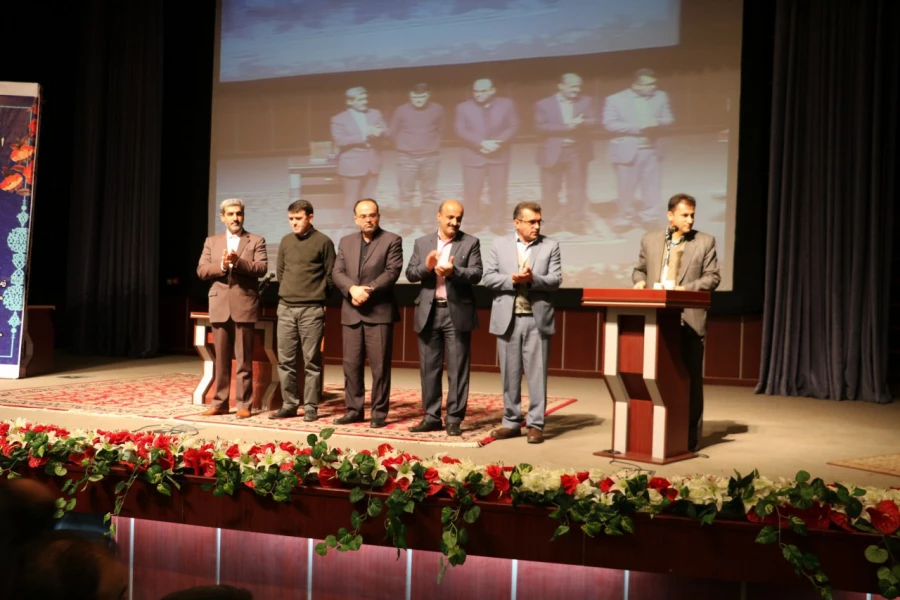 اولین گردهمایی نومعلمان دانشگاه فرهنگیان استان قزوین وروری سالهای 91-92 5