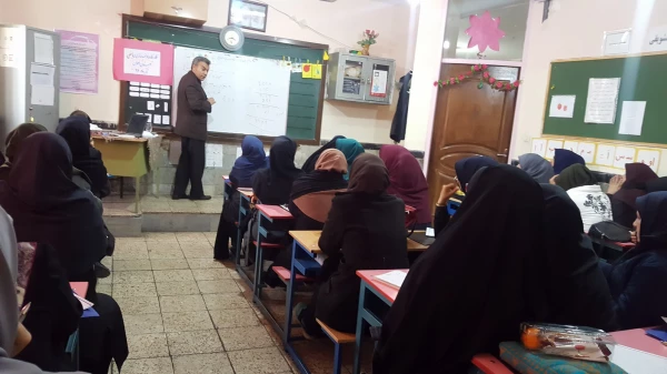 جلسه توانمند سازی آموزگاران مقطع ابتدایی دوره اول درس ریاضیات مدارس وابسته به دانشگاه فرهنگیان استان قزوین 3