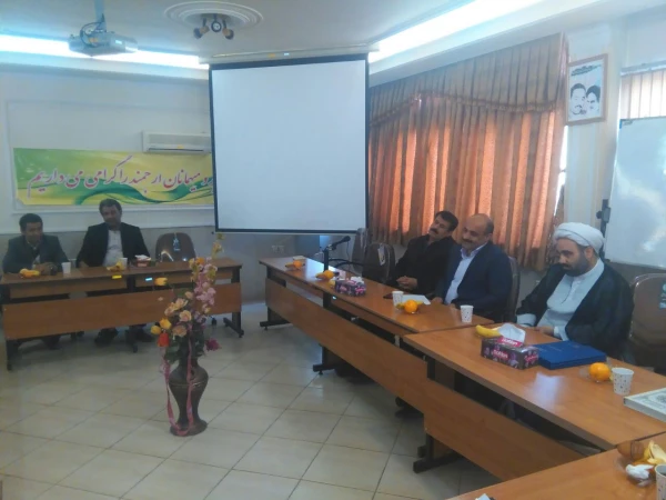 برگزاری جلسه شورای اداری دانشگاه فرهنگیان استان قزوین 2