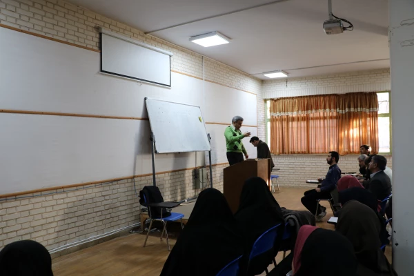 برگزاری سومین کارگاه توانمند سازی آموزگاران  مقطع ابتدایی دوره اول درس ریاضیات مدارس وابسته به دانشگاه فرهنگیان استان قزوین 5