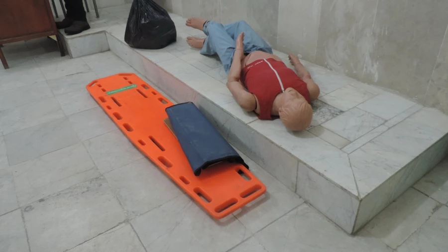 برگزاری کلاس های امدادوکمک های اولیه درپردیس بنت الهدی صدر قزوین 3