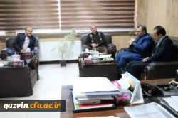 جلسه  سرپرست امور پردیس های استان بامسئولان بانک تجارت استان قزوین 2