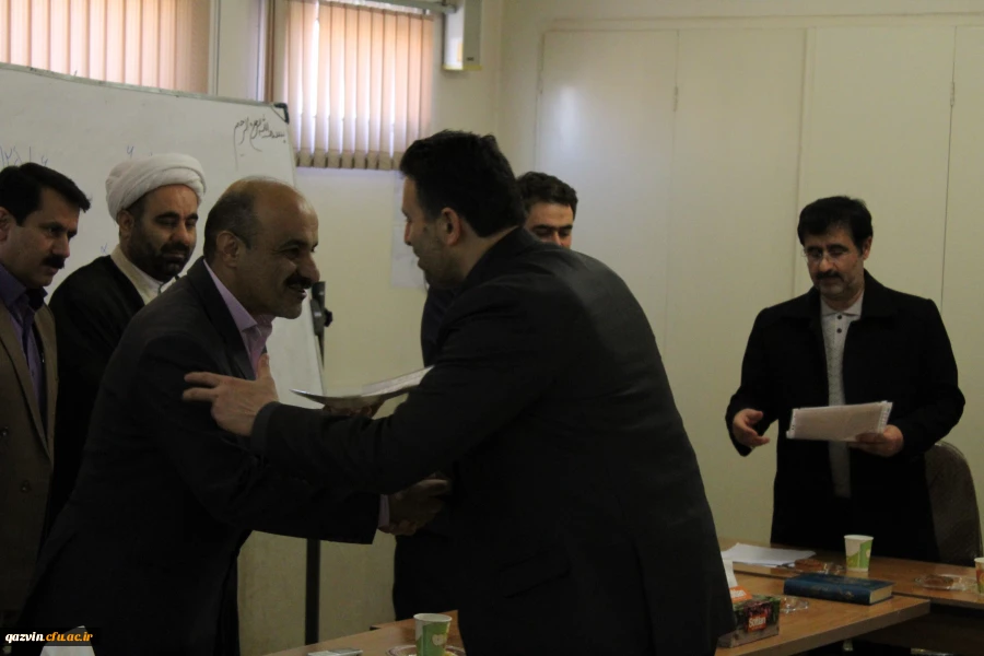 درقزوین برگزارشد:مراسم اختتامیه دومین جشنواره فرهنگی اجتماعی کارکنان دانشگاه فرهنگیان منطقه 9کشور 8