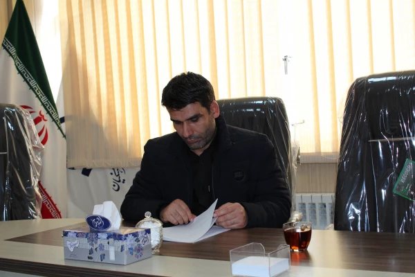 دردانشگاه فرهنگیان استان قزوین برگزارشد:" جلسه کمیته نظارت برنشریات دانشجویی " 5