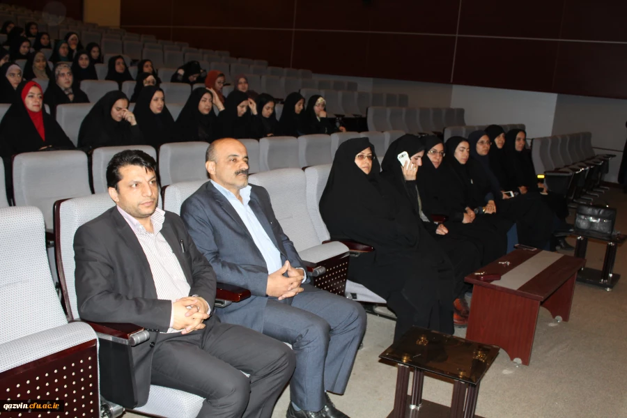 برگزاری مراسم هفته بزرگداشت مقام زن درپردیس بنت الهدی صدر قزوین 4