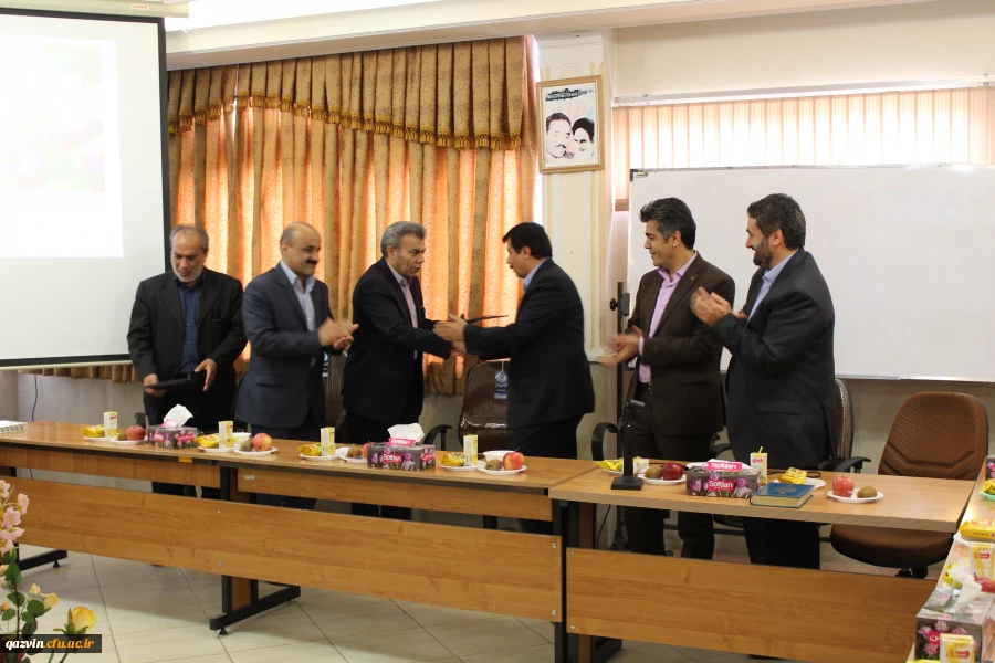 برگزاری جلسه شورای اداری دانشگاه فرهنگیان استان قزوین 5