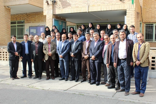 برگزاری جلسه شورای اداری دانشگاه فرهنگیان استان قزوین 8