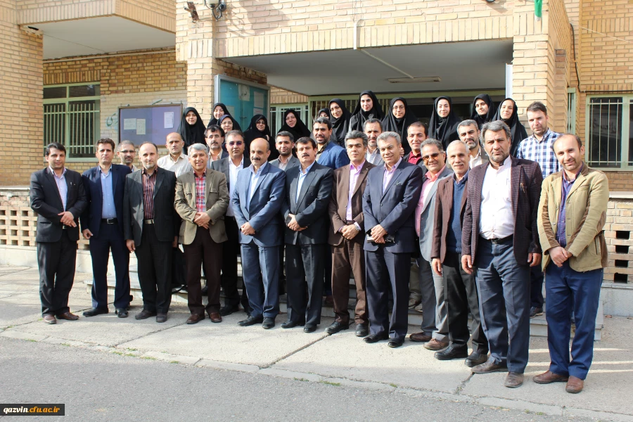 برگزاری جلسه شورای اداری دانشگاه فرهنگیان استان قزوین 8