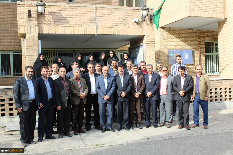 برگزاری جلسه شورای اداری دانشگاه فرهنگیان استان قزوین 7