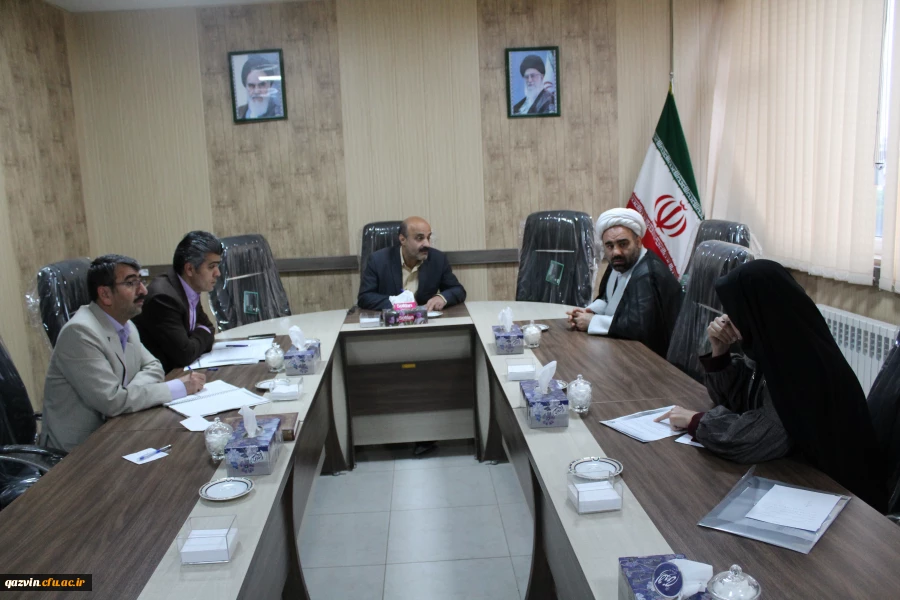 تشکیل جلسه شورای فرهنگی دانشگاه فرهنگیان استان قزوین 4