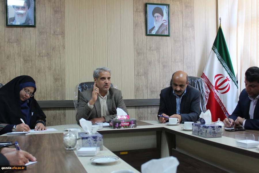 مدیرکل امور دانشجویی درنشست با کارکنان دانشگاه فرهنگیان استان قزوین:تحول درآموزش وپرورش بایدتوسط فارغ التحصیلان دانشگاه فرهنگیان رخ دهد. 3