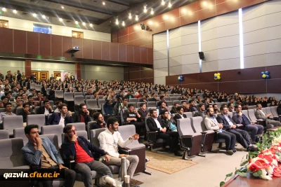 برگزاری مراسم روز جوان وجشن میلاد حضرت علی اکبر(ع)وحضرت مهدی(عج)درسالن آمفی تئاتر پردیس شهیدرجایی قزوین