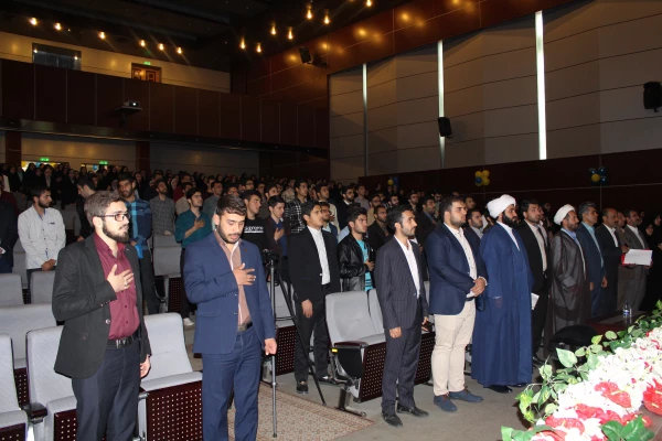 برگزاری مراسم روز جوان وجشن میلاد حضرت علی اکبر(ع)وحضرت مهدی(عج)درسالن آمفی تئاتر پردیس شهیدرجایی قزوین 2