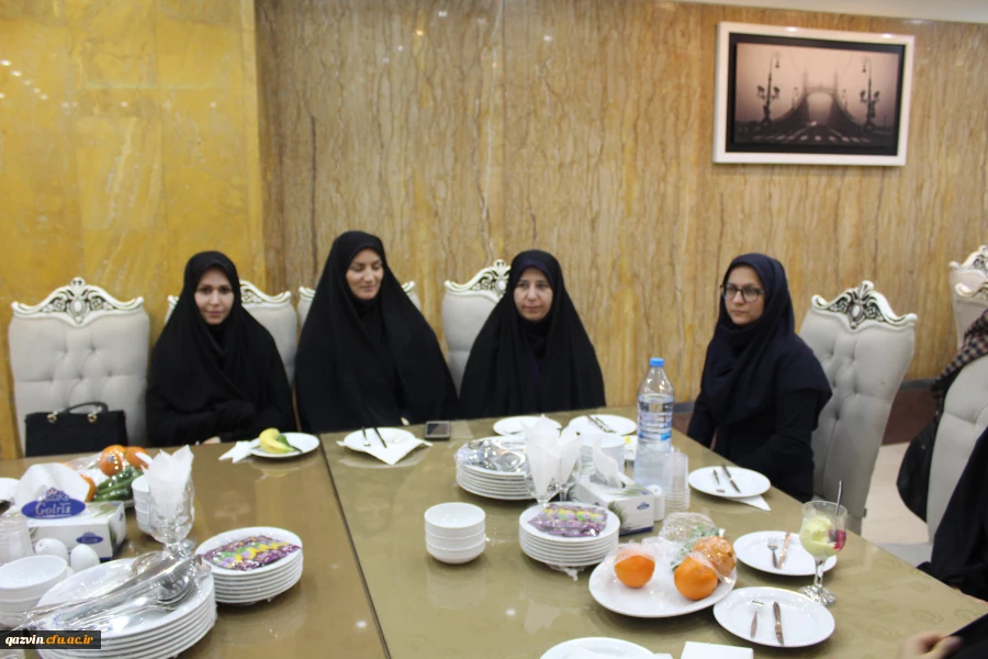 مراسم ضیافت شام اساتید دانشگاه فرهنگیان استان قزوین به مناسبت هفته آموزش 7