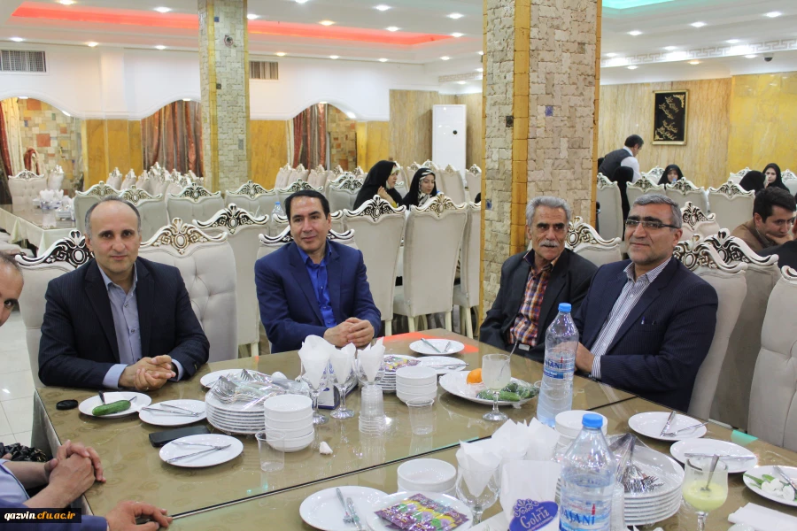مراسم ضیافت شام اساتید دانشگاه فرهنگیان استان قزوین به مناسبت هفته آموزش 6