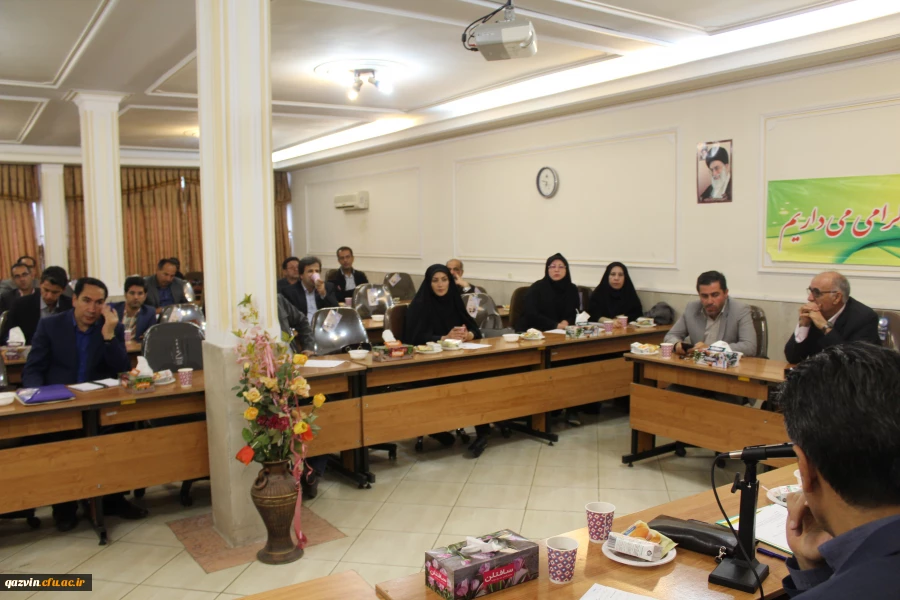 برگزاری سومین جلسه گروههای آموزشی پردیس های شهید رجایی و بنت الهدی صدرقزوین 3