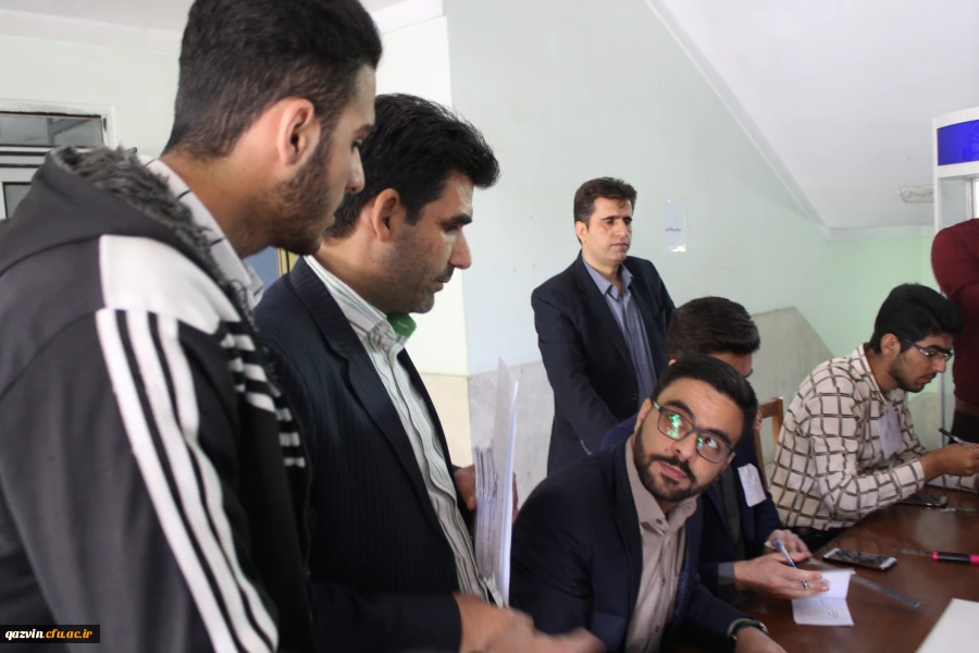 برگزاری انتخابات شورای صنفی دانشجویان  درپردیس شهیدرجایی قزوین 2