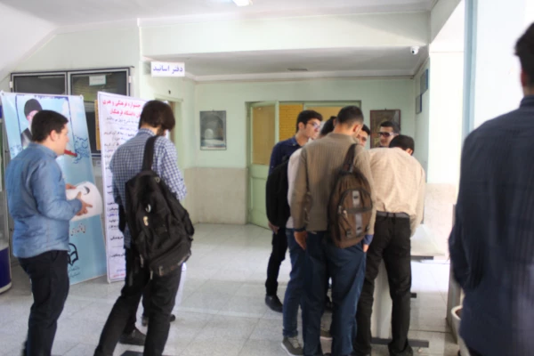 برگزاری انتخابات شورای صنفی دانشجویان  درپردیس شهیدرجایی قزوین 4