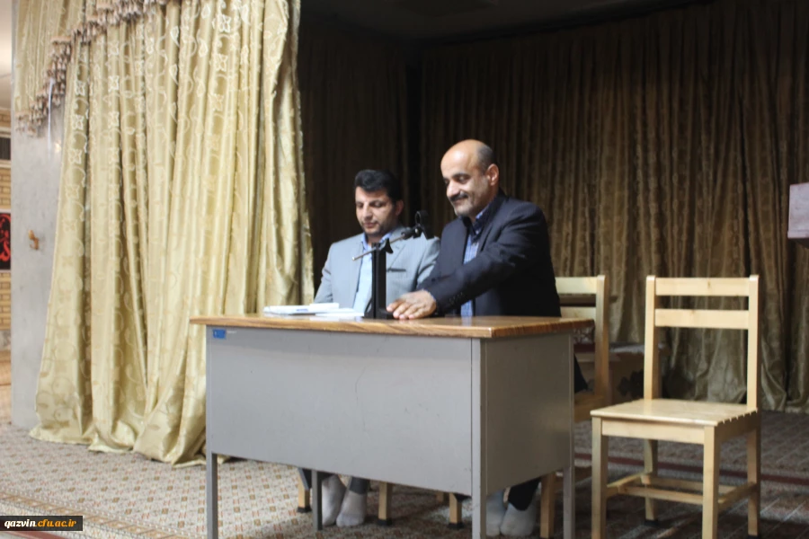 برگزاری جلسه پرسش وپاسخ دانشجویان پردیس های شهیدرجایی وبنت الهدی صدرقزوین بامسئولین دانشگاه 2