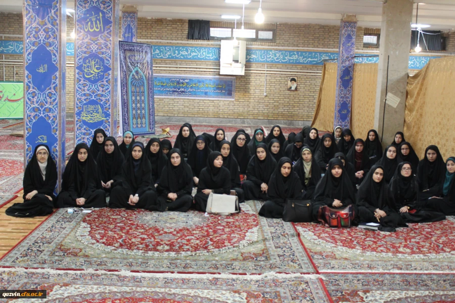 برگزاری جلسه پرسش وپاسخ دانشجویان پردیس های شهیدرجایی وبنت الهدی صدرقزوین بامسئولین دانشگاه 6