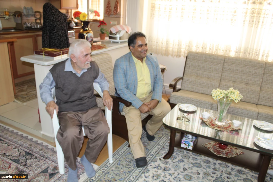 عیادت مدیریت امور پردیس های استان قزوین ازآقای شعبانی همکار پیشکسوت دانشگاه 4