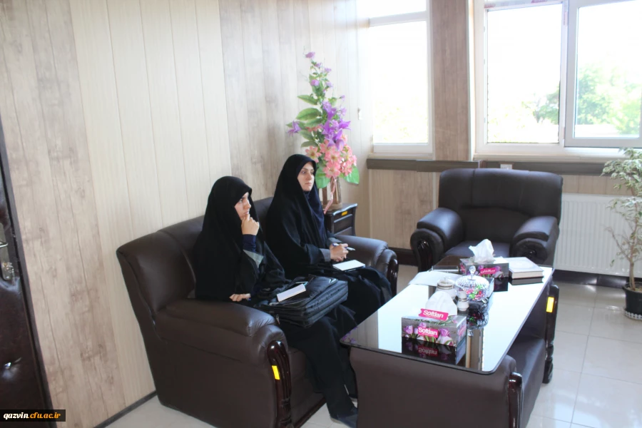 برگزاری سی وسومین جلسه شورای فرهنگی دانشگاه فرهنگیان استان قزوین 4