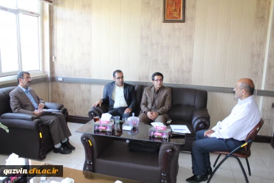 جلسه مدیریت امور پردیس های استان با اساتید مشاور دوره توانمند سازی فرهنگی، مهارت آموزان ماده