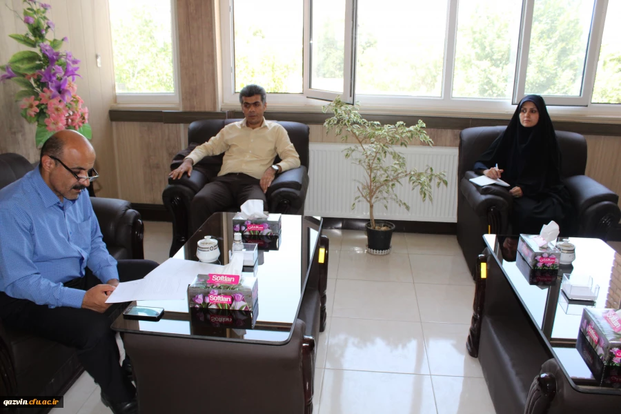 برگزاری جلسه فوق العاده شورای فرهنگی دانشگاه فرهنگیان استان 3