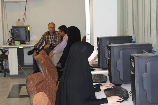 رگزاری آزمون آنلاین رشته های 9 گانه عترت و معارف دینی درپردیس شهیدرجایی قزوین 3