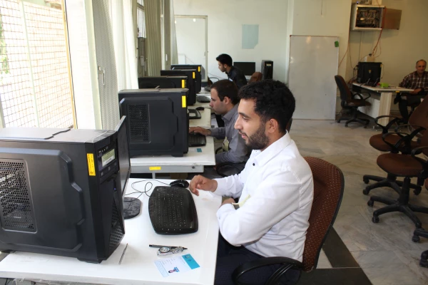 رگزاری آزمون آنلاین رشته های 9 گانه عترت و معارف دینی درپردیس شهیدرجایی قزوین 5