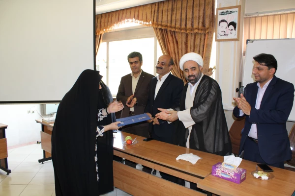 برگزاری جلسه شورای اداری دانشگاه فرهنگیان استان قزوین 5